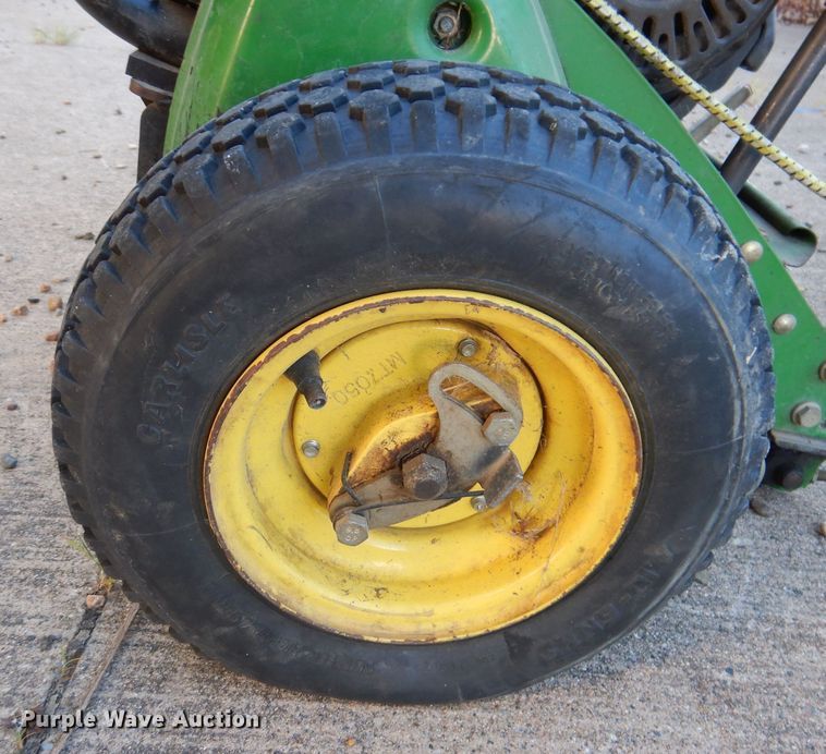image for item KP9341 John Deere 180B  greens mower
