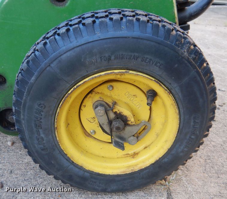 image for item KP9341 John Deere 180B  greens mower