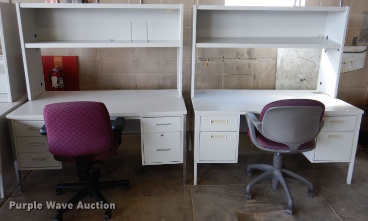 image for item KP9362 (2) desks