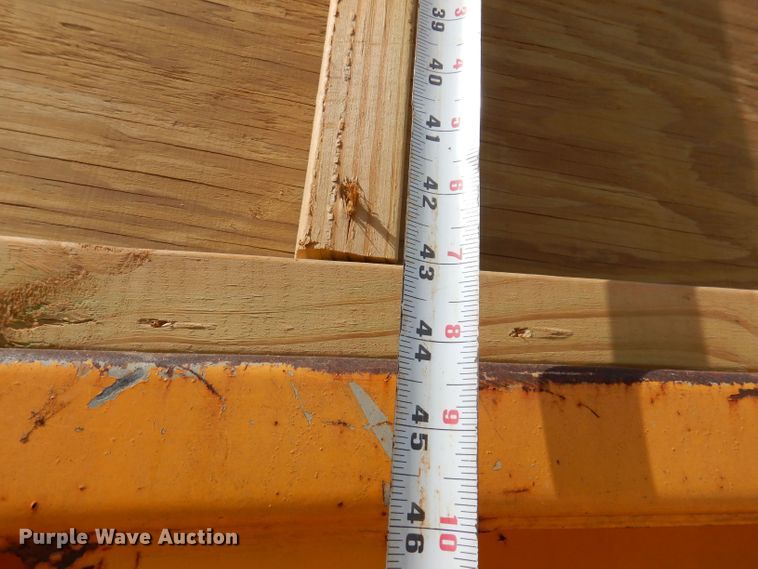 image for item KP9364 1988 GMC Sierra 7000  dump truck