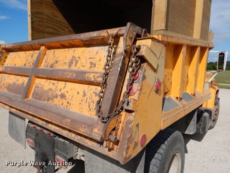 image for item KP9364 1988 GMC Sierra 7000  dump truck