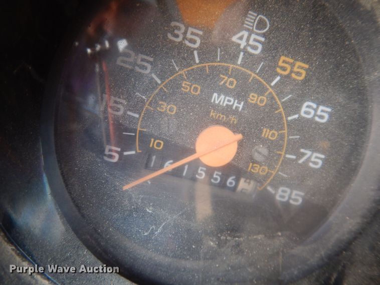 image for item KP9364 1988 GMC Sierra 7000  dump truck