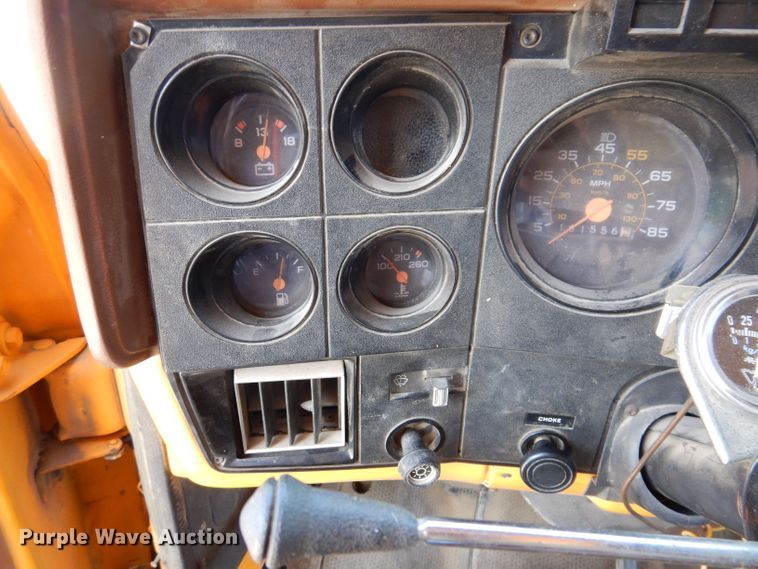 image for item KP9364 1988 GMC Sierra 7000  dump truck