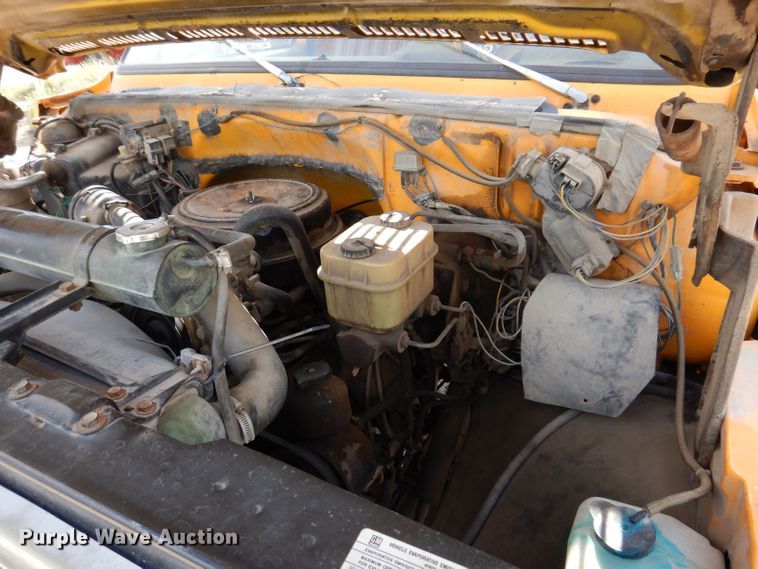 image for item KP9364 1988 GMC Sierra 7000  dump truck