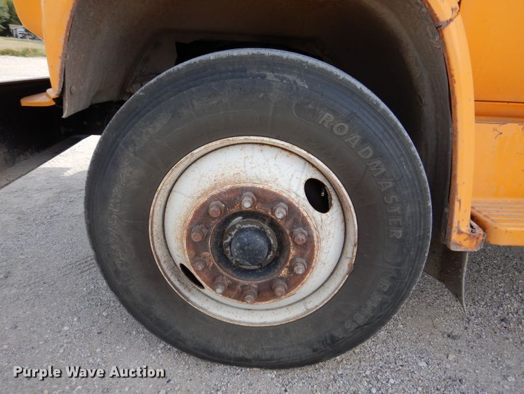 image for item KP9364 1988 GMC Sierra 7000  dump truck