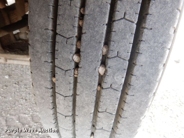 image for item KP9364 1988 GMC Sierra 7000  dump truck