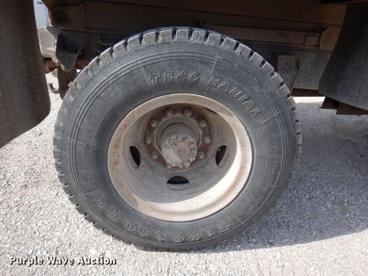 image for item KP9364 1988 GMC Sierra 7000  dump truck