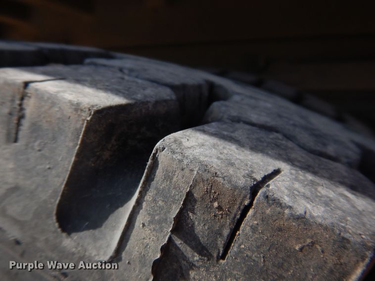 image for item KP9364 1988 GMC Sierra 7000  dump truck