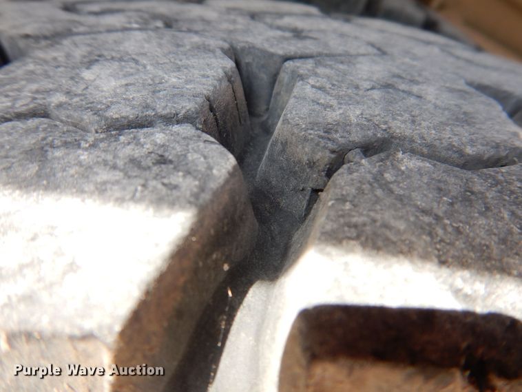 image for item KP9364 1988 GMC Sierra 7000  dump truck