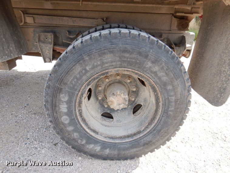 image for item KP9364 1988 GMC Sierra 7000  dump truck