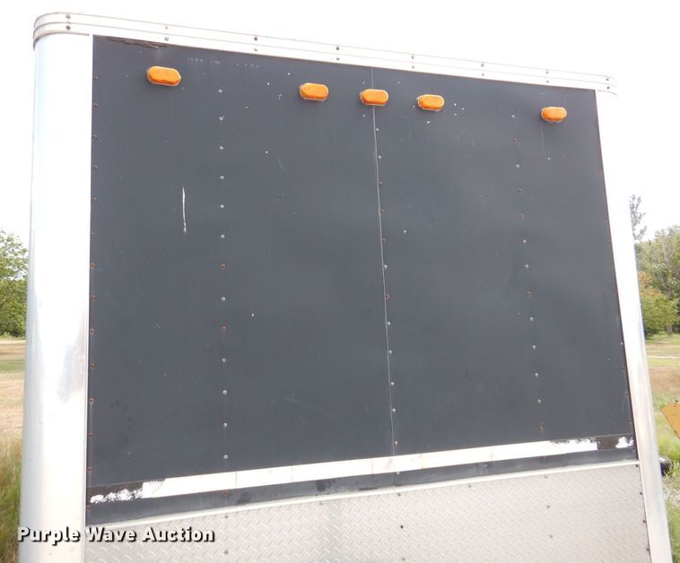 image for item KP9367 1993 United Expressline  enclosed cargo trailer