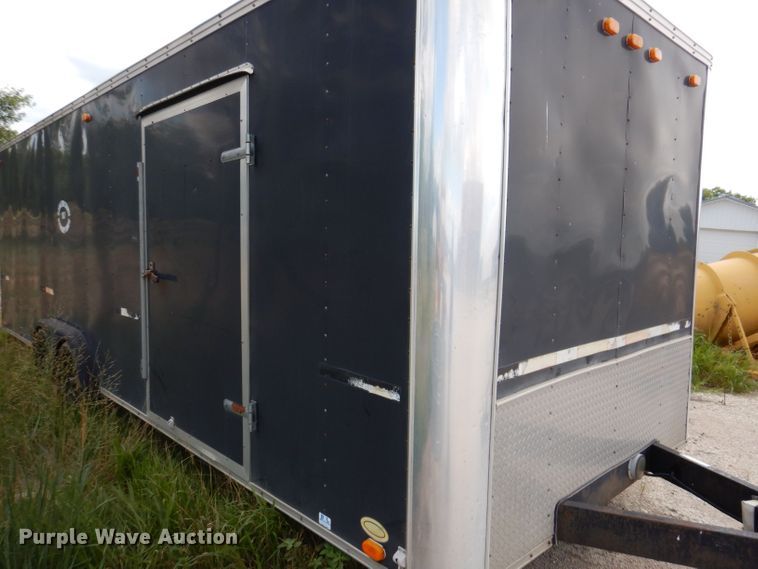 image for item KP9367 1993 United Expressline  enclosed cargo trailer