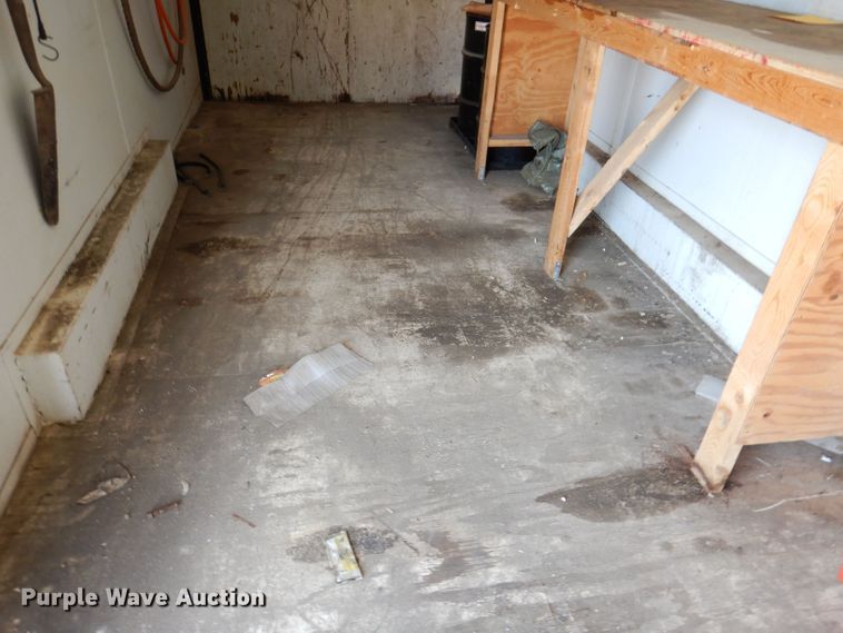 image for item KP9367 1993 United Expressline  enclosed cargo trailer