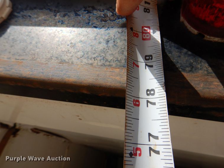 image for item KP9367 1993 United Expressline  enclosed cargo trailer