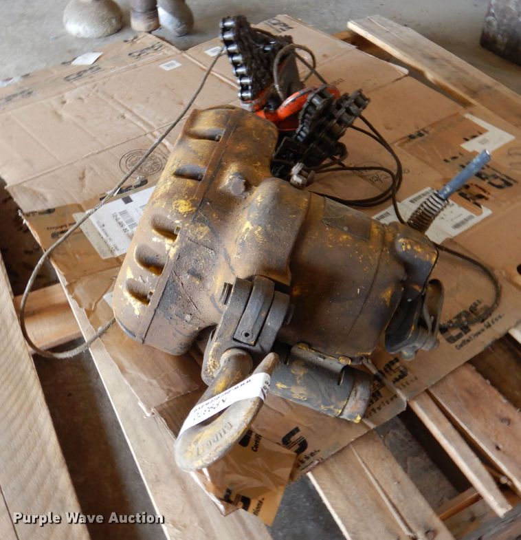 image for item KP9370 Budgit  Overhead hoist