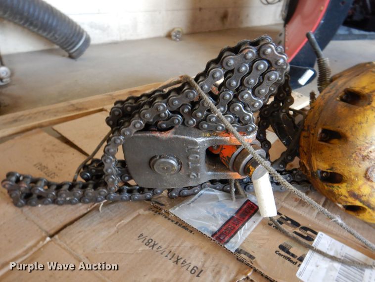 image for item KP9370 Budgit  Overhead hoist