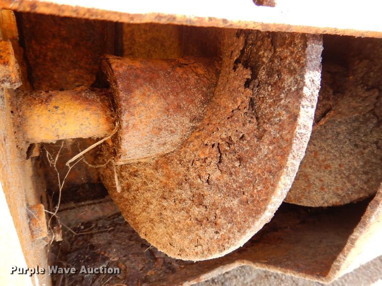 image for item KP9378 Dump truck end gate