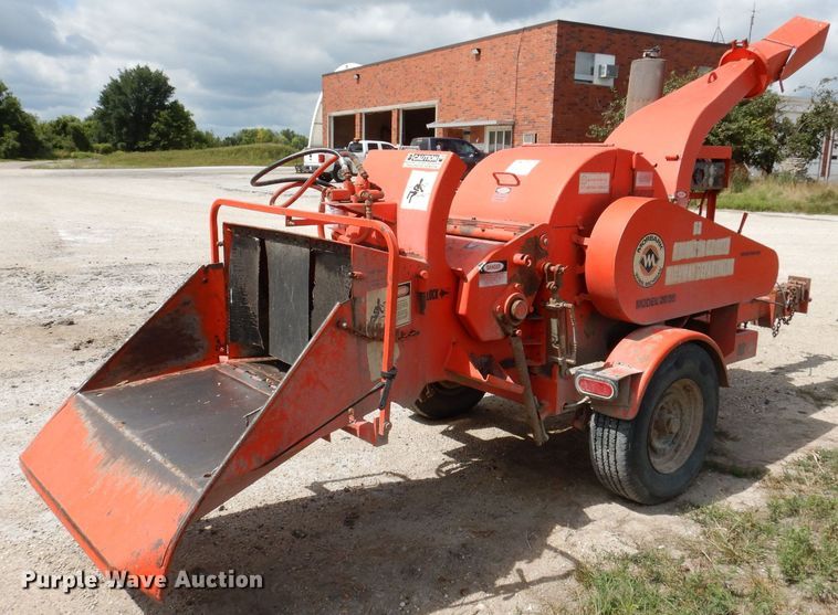 image for item KP9381 1992 Morbark 20/36  wood chipper