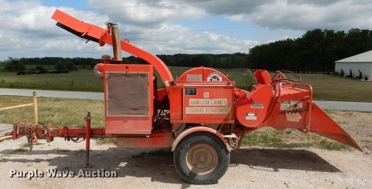 image for item KP9381 1992 Morbark 20/36  wood chipper
