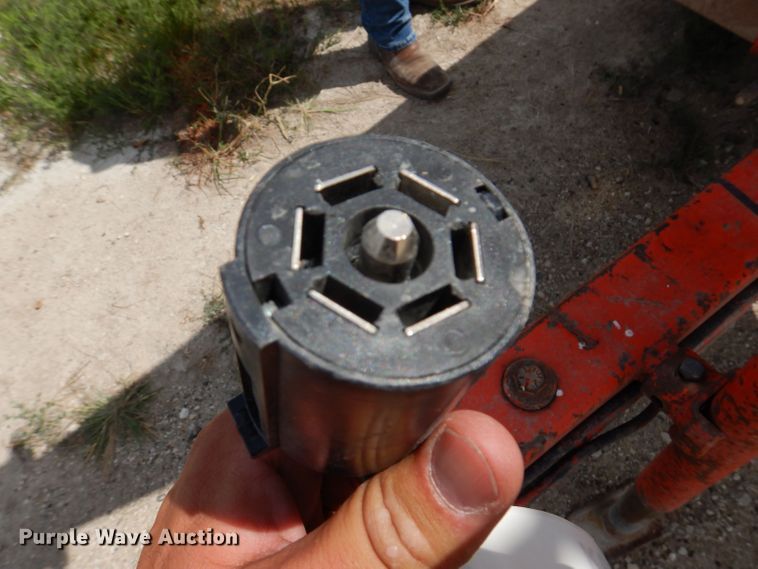 image for item KP9381 1992 Morbark 20/36  wood chipper