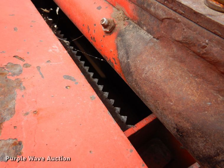 image for item KP9381 1992 Morbark 20/36  wood chipper