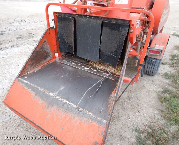 image for item KP9381 1992 Morbark 20/36  wood chipper