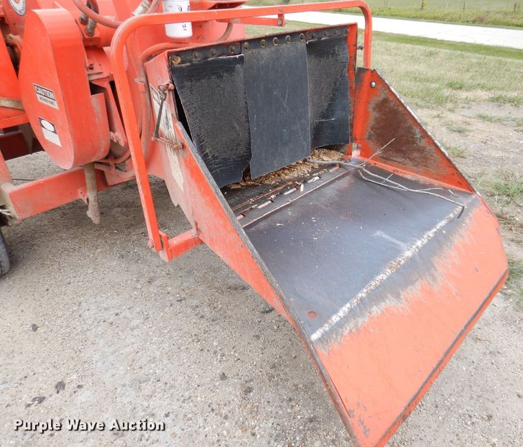 image for item KP9381 1992 Morbark 20/36  wood chipper