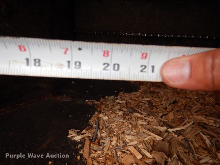 image for item KP9381 1992 Morbark 20/36  wood chipper