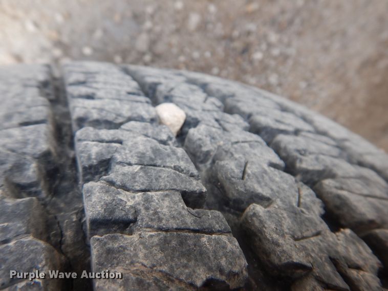 image for item KP9381 1992 Morbark 20/36  wood chipper