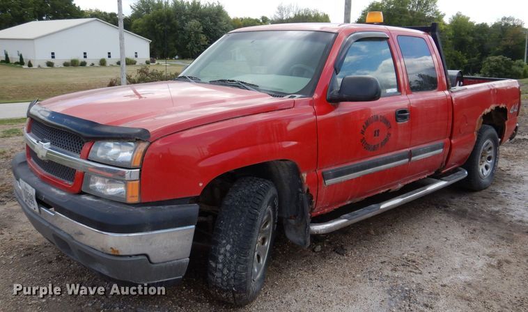image for item KP9382 2005 Chevrolet Silverado 1500  Ext. Cab pickup truck