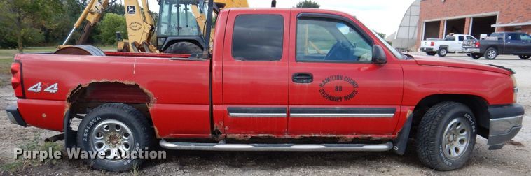 image for item KP9382 2005 Chevrolet Silverado 1500  Ext. Cab pickup truck