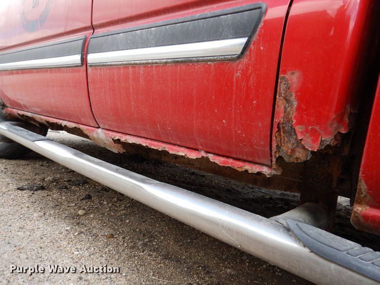 image for item KP9382 2005 Chevrolet Silverado 1500  Ext. Cab pickup truck