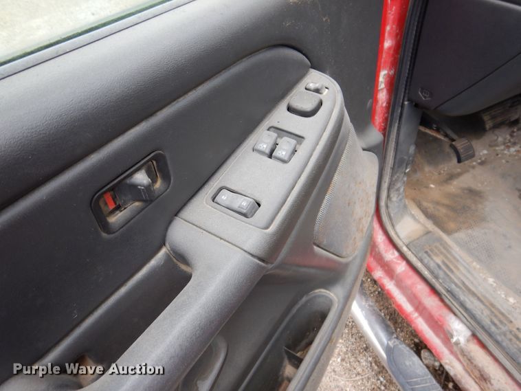 image for item KP9382 2005 Chevrolet Silverado 1500  Ext. Cab pickup truck