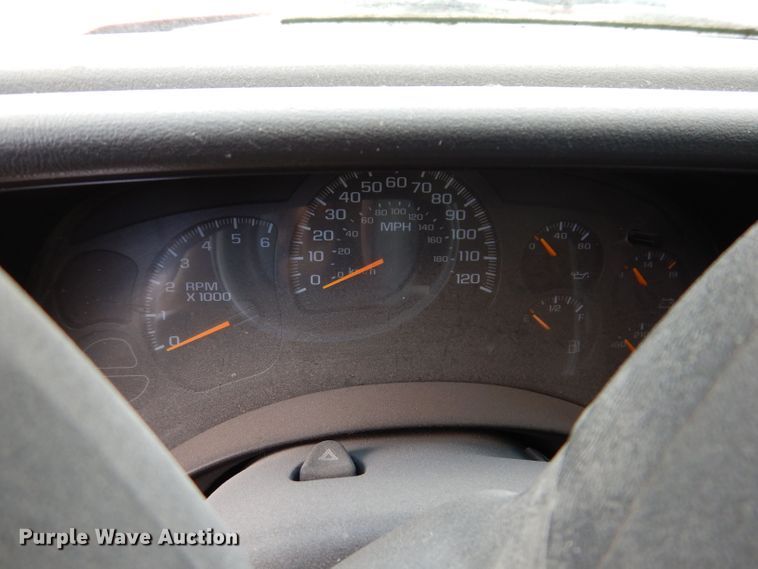 image for item KP9382 2005 Chevrolet Silverado 1500  Ext. Cab pickup truck