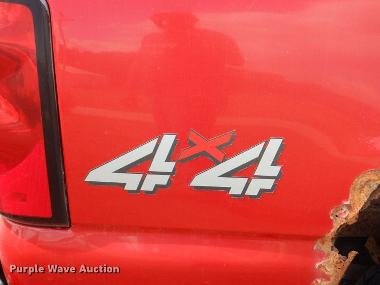 image for item KP9382 2005 Chevrolet Silverado 1500  Ext. Cab pickup truck