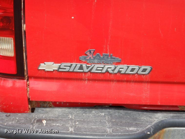 image for item KP9382 2005 Chevrolet Silverado 1500  Ext. Cab pickup truck