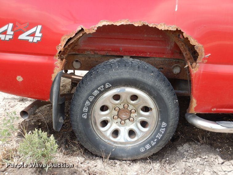 image for item KP9382 2005 Chevrolet Silverado 1500  Ext. Cab pickup truck