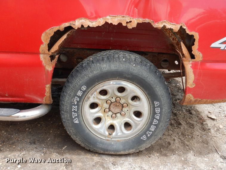 image for item KP9382 2005 Chevrolet Silverado 1500  Ext. Cab pickup truck