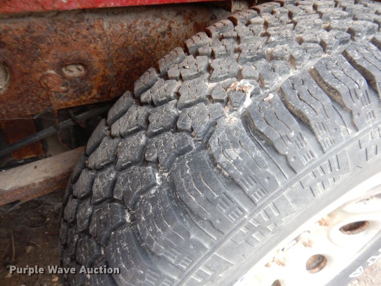 image for item KP9382 2005 Chevrolet Silverado 1500  Ext. Cab pickup truck