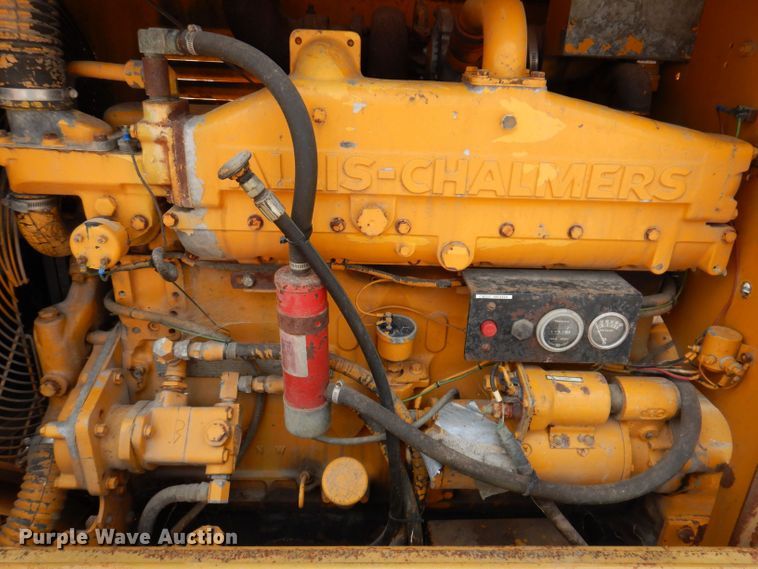 image for item KP9383 1984 Snogo MP3D  snow blower