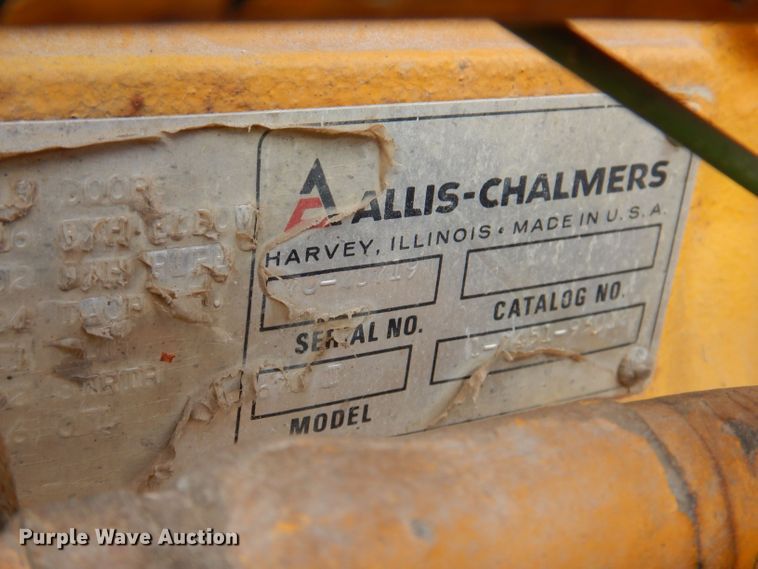 image for item KP9383 1984 Snogo MP3D  snow blower