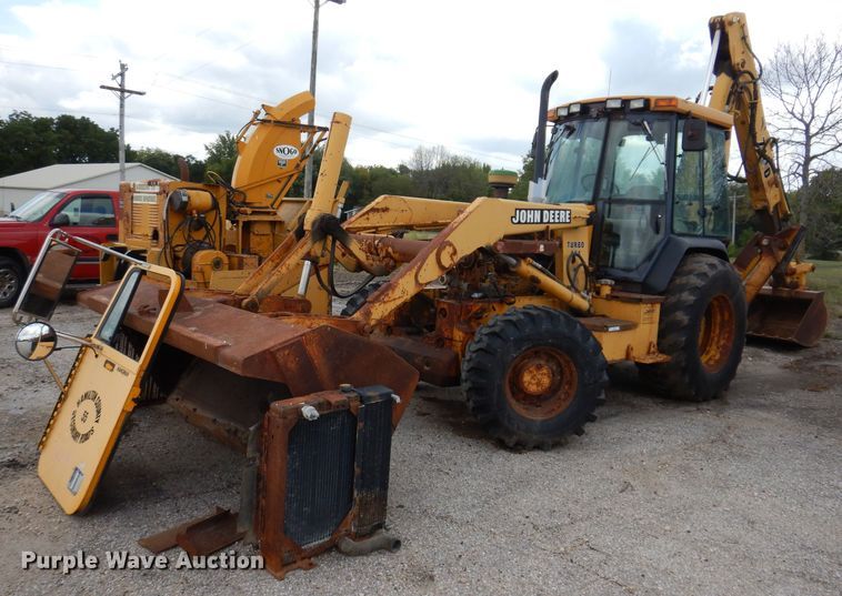 image for item KP9384 1998 John Deere 710D  backhoe