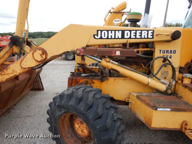 image for item KP9384 1998 John Deere 710D  backhoe