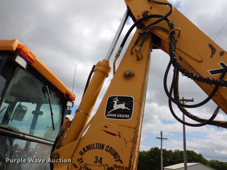 image for item KP9384 1998 John Deere 710D  backhoe