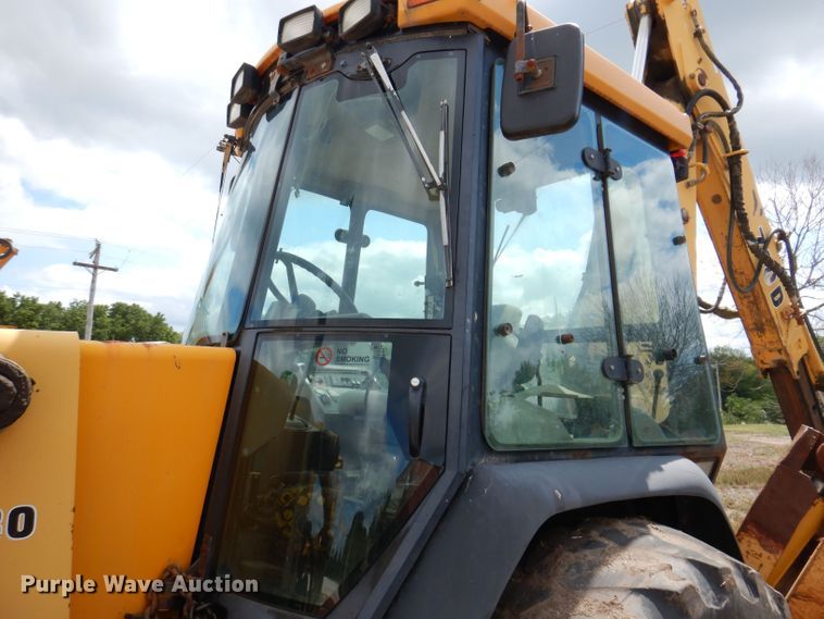 image for item KP9384 1998 John Deere 710D  backhoe