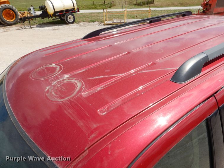 image for item KP9385 2004 Ford Explorer XLT  SUV