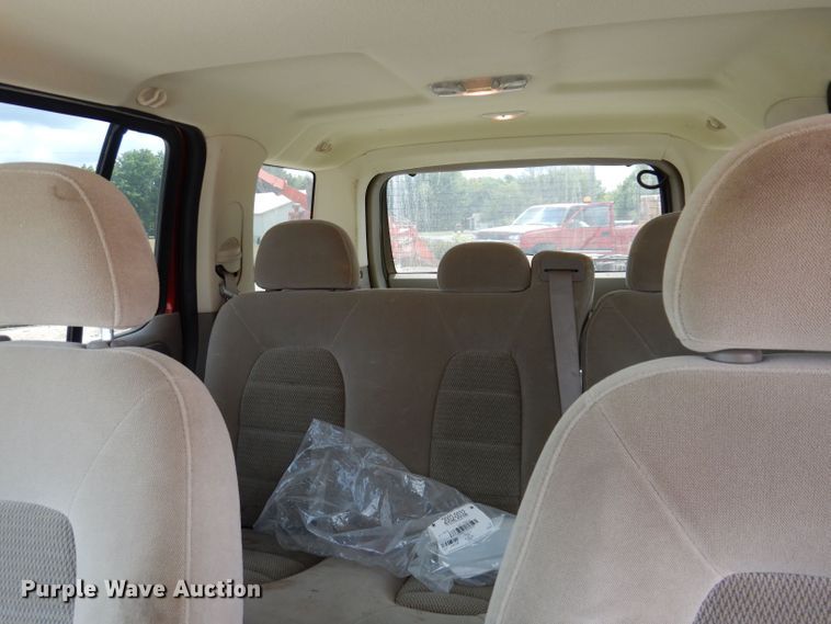 image for item KP9385 2004 Ford Explorer XLT  SUV