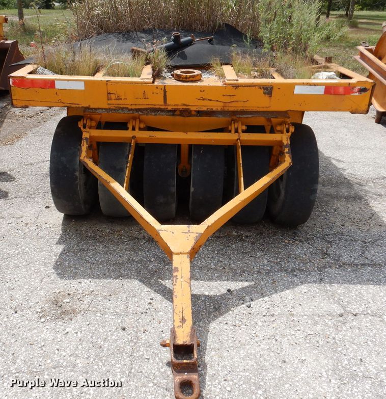 image for item KP9386 1957 Rosco SR13  pneumatic roller