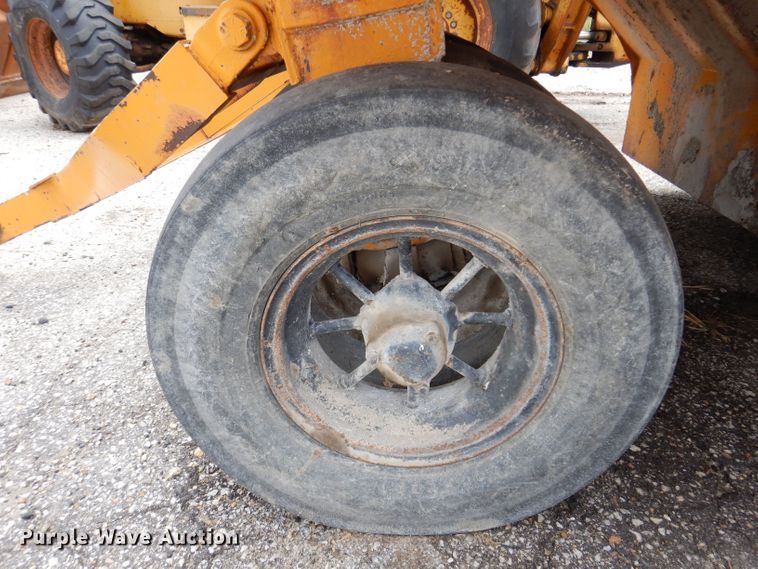 image for item KP9386 1957 Rosco SR13  pneumatic roller