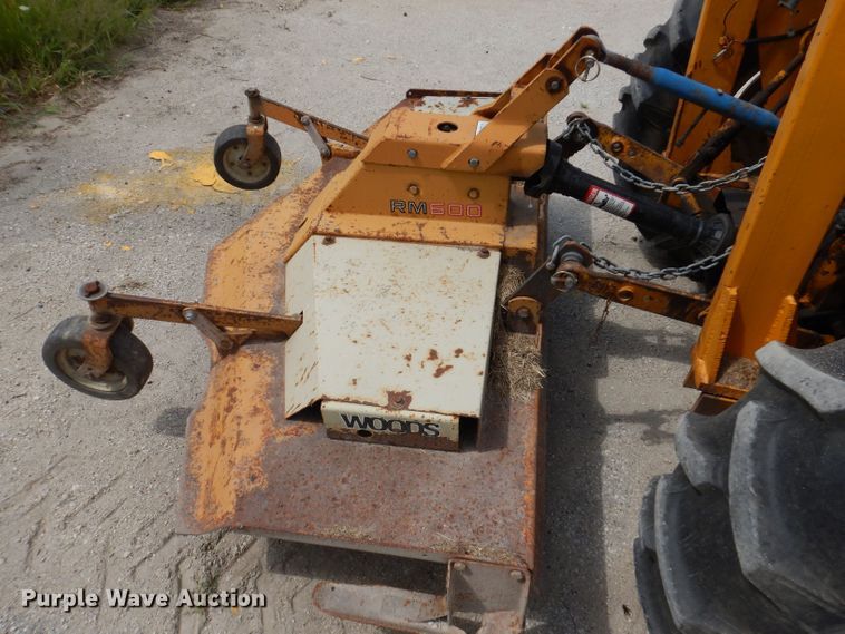 image for item KP9389 International 424  tractor